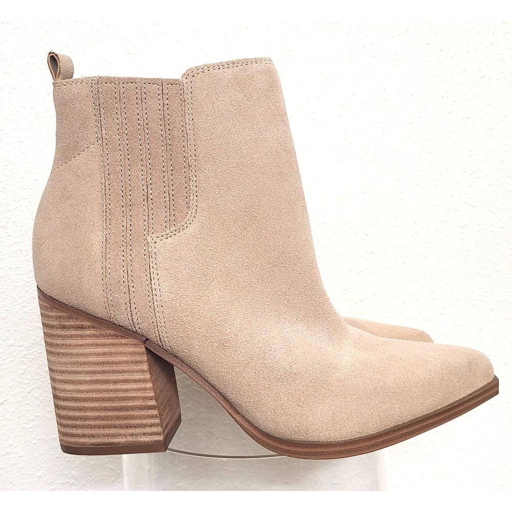 Marc Fisher US 8.5 Beige‎ Suede Pointed Block 4" Heel Booties Quiet Luxury Boho
